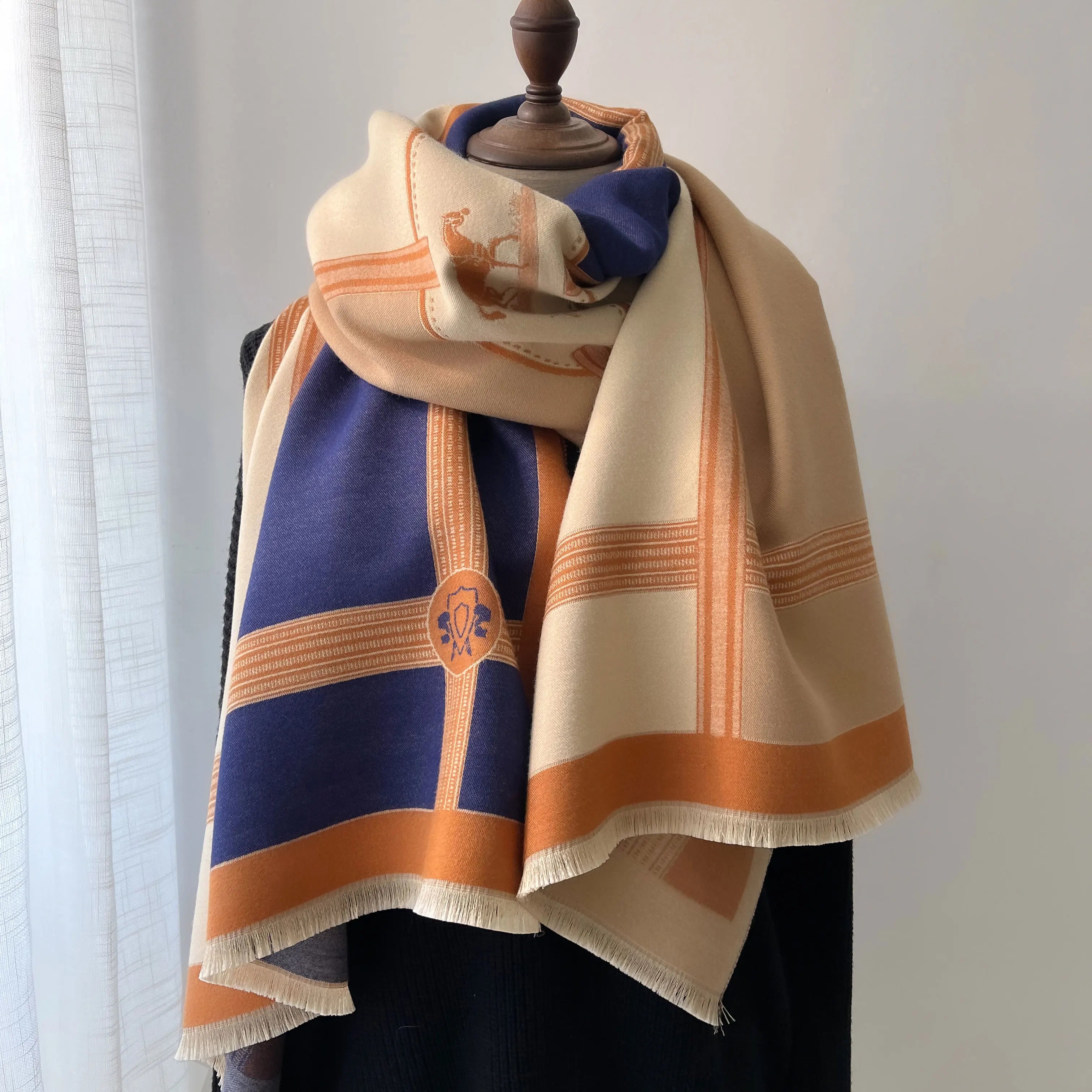 Artic Breeze Scarve