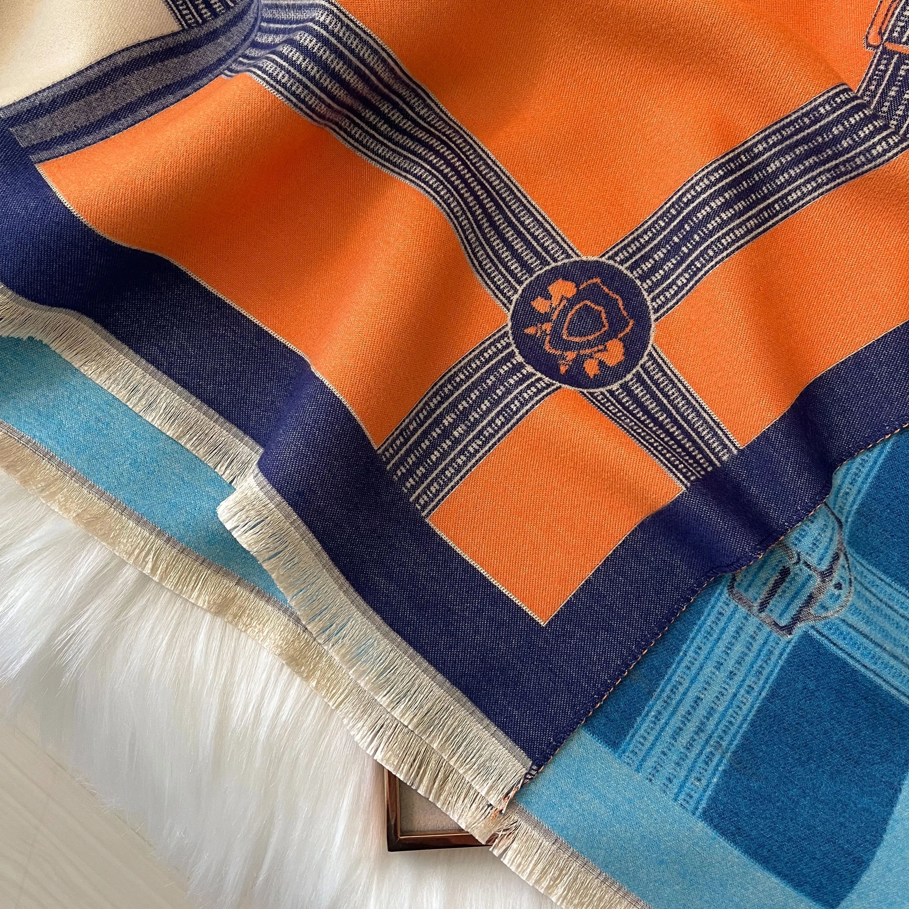 Artic Breeze Scarve