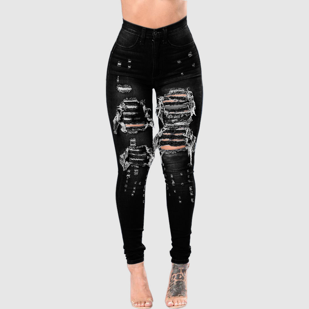 Luna Distressed Jean